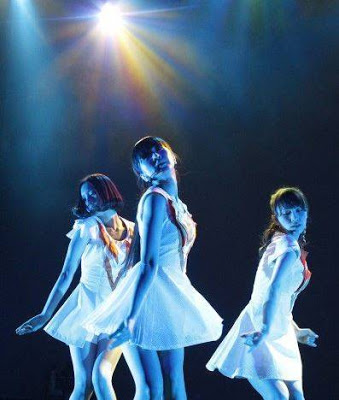 Serunya Tour Pertama Perfume di Eropa