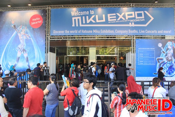 Miku Expo Day 2 (0)