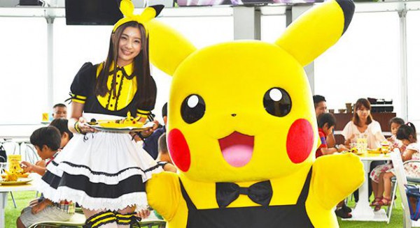 Rika Adachi Maid Cafe Pikachu 1