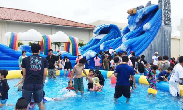 Kids Aqua Park, Kolam Renang Ditengah Pusat Perbelanjaan Yomitan