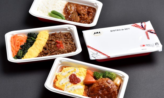 Nasi Omelet Jadi Menu Makanan Dalam Penerbangan Internasional ‘JALUX’